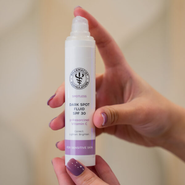 PF DARK SPOT FLUID CREAM SPF30+ WITH p-RESORCINOL VIT C - Image 5